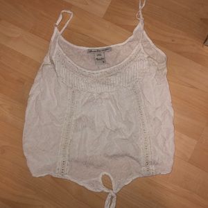 White American rag crop top